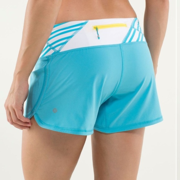 lululemon athletica Pants - Lululemon Groovy Run Shorts 4" Spry Blue Lined Women's Size 4